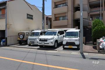 敷地内駐車場（屋外平面式）