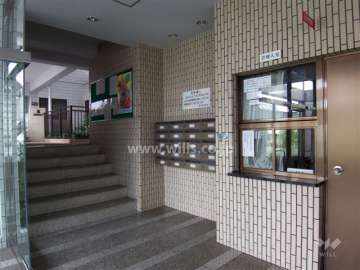 管理人室とメールボックス