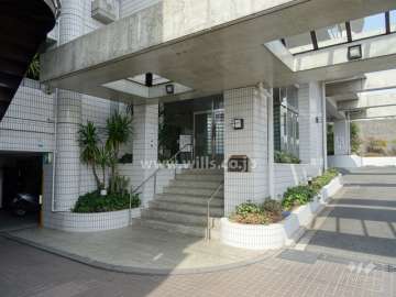 エントランス周辺