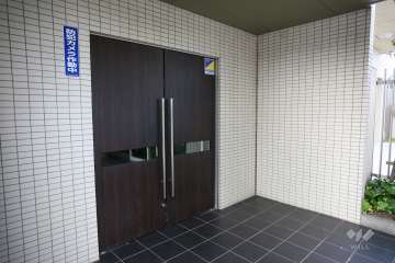サブエントランス