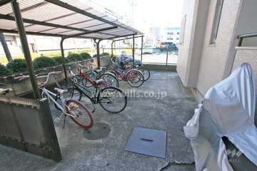 駐輪場