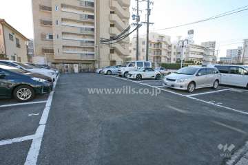 敷地内駐車場（屋外平面式）