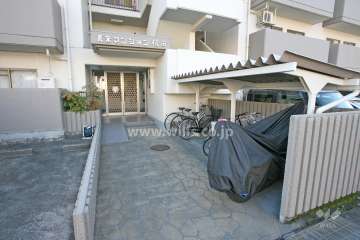 サブエントランス