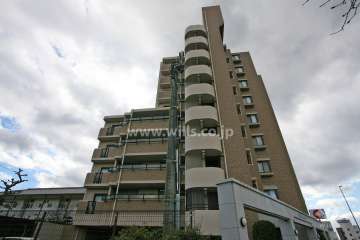 チサンマンション植田の外観