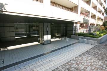 エントランスアプローチ