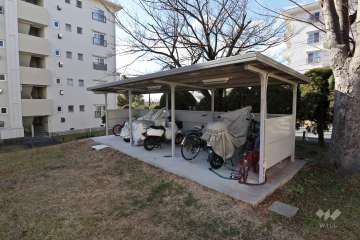 駐輪場、バイク置場