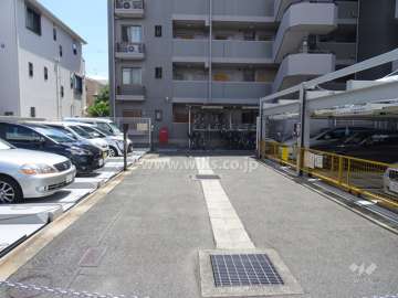 敷地内駐車場(屋外機械式)