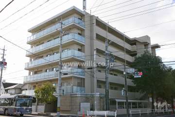 カールス相生山緑地