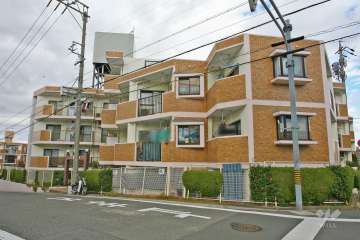 グレイス植田の外観