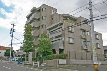 ユニーブル植田ヒルズの外観