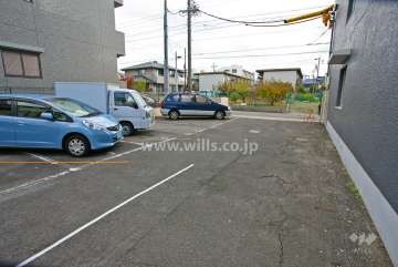 敷地内駐車場（屋外平面式）