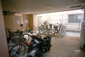 駐輪場