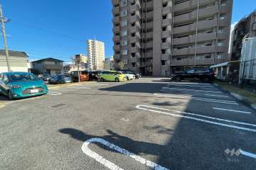 敷地内駐車場(屋外平面式)