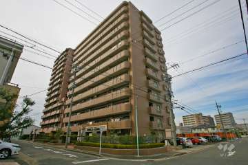 ネオステージ原の外観