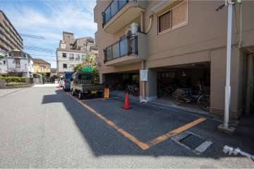 来客用駐車場