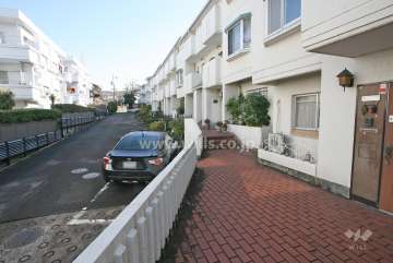 エントランスアプローチ