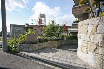 エントランスアプローチ