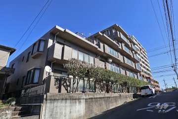 トーカンマンション平針2の外観（南西側から）