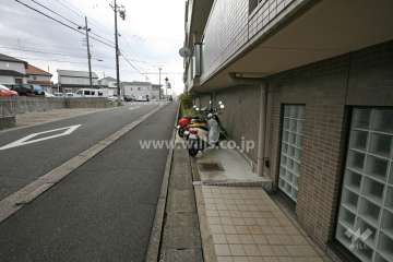 バイク置き場
