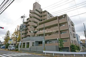 ロイヤル高針の外観