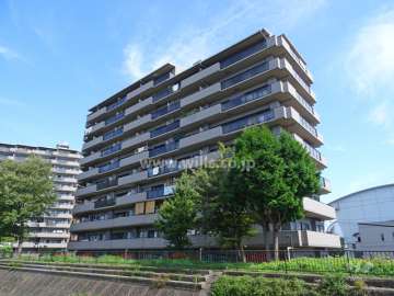 東急ドエル・アルス江坂の外観（南西側から）