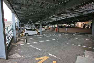 敷地内駐車場（自走式）