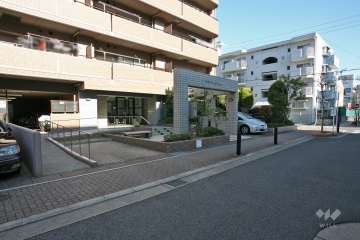 エントランスアプローチ