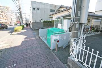 ゴミ置き場