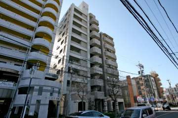 植田アイリスの外観（北東側から）