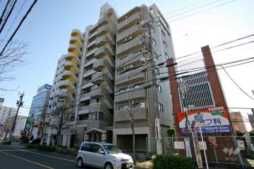 植田アイリスの外観（北側から）