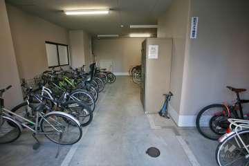 屋内駐輪場