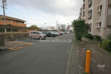 敷地内駐車場（屋外平面式）