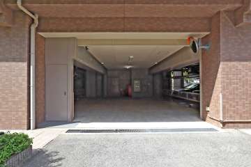 駐車場の出入り口