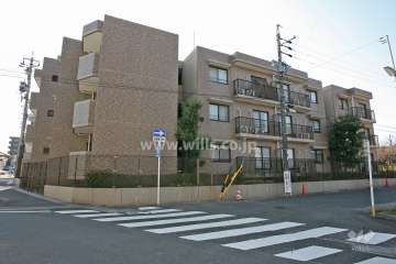 植田東パークホームズN棟の外観