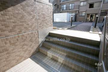 エントランスアプローチ