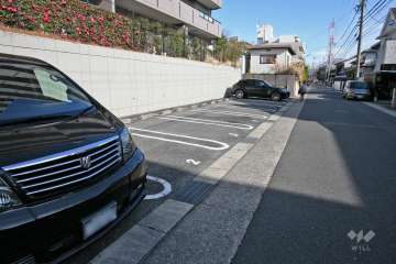 敷地内駐車場(屋外平面式)