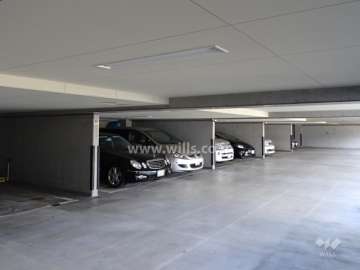 敷地内駐車場（屋内平面式）