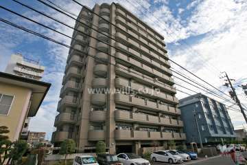ライオンズマンション植田第2の外観(南側から)