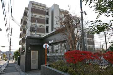 グランザ植田本町の外観（北側から）