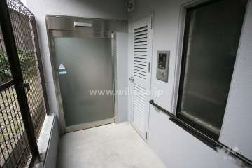 サブエントランス