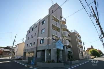 ロイヤル菅田5の外観