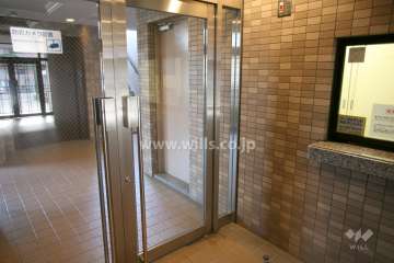 エントランスホール