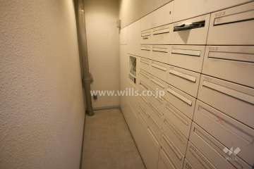 宅配ボックスと共用ポスト