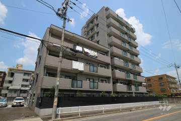 藤和シティホームズ原の外観(南西側から)