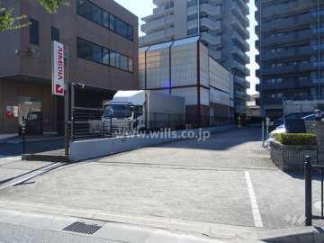 敷地の出入り口