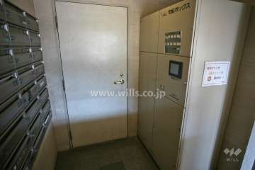 宅配ボックスと共用ポスト