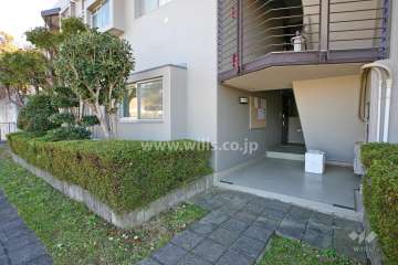 コーポラティブハウス青山舎4号棟住戸出入り口