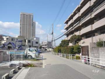 周辺の街並み