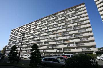 島田橋住宅2号棟の外観（南東側から）