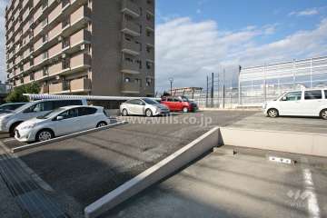 敷地内駐車場（屋外平面式）
